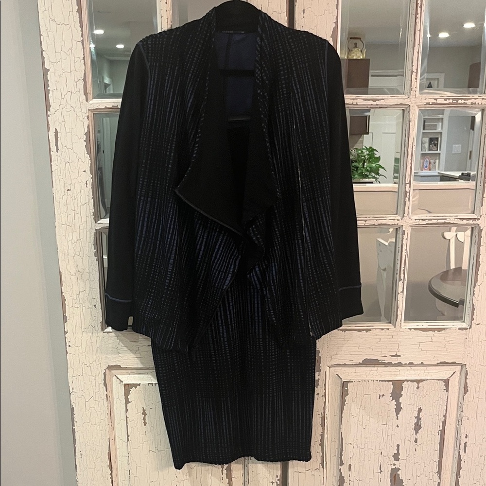 Elegant Capote  Black & Blue/gray Knit  Jacket and Skirt Set